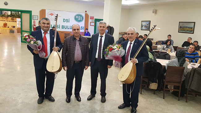 “dsi-ailesi-bulusma-gecesi”nde-bir-araya-geldi-(2).jpg