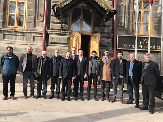 ak-parti-heyeti-ve-katso-heyeti-“kars”-icin-bir-araya-geldi-(1).jpg