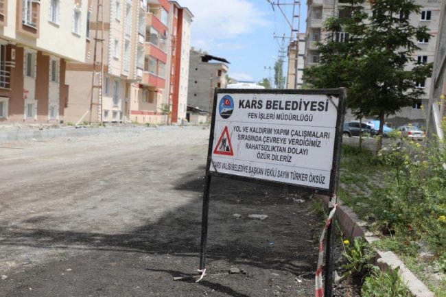 belediye-yol-calismalarini-surduruyor-(3).jpg
