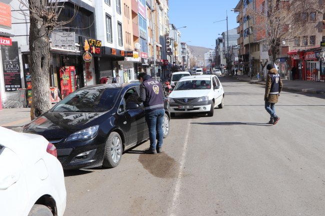 kars’ta-52-saatlik-kisitlama-denetimi!-(2).jpg