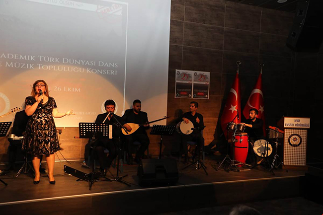 kars’ta-akademik-turk-dunyasi-dans-ve-muzik-toplulugu-konseri-(2).jpg