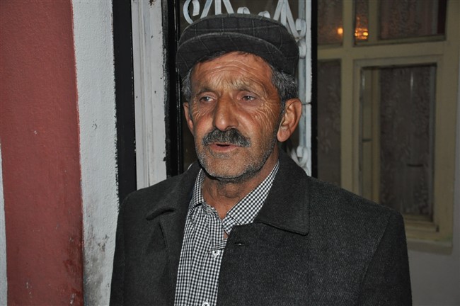 kars’ta-kaybolan-engelli-genci-arama-calismasi-suruyor-(16).jpg