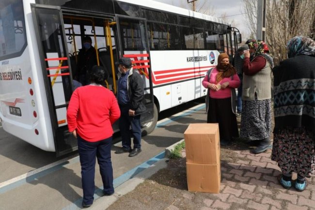 kars-belediyesi’nden-500-aileye-gida-destegi-(2).jpg
