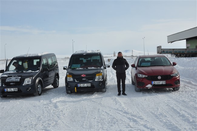 kars-belediyesi-acik-oto-pazari-acildi-(7).jpg