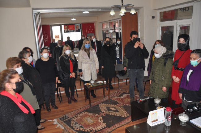 kars-chp-kadinlar-icin-tek-ses-oldu!-(1).jpg
