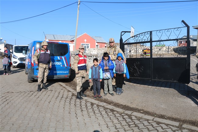 kars-jandarmadan-“turkiye-huzur-ve-guven-uygulamasi”-(1).jpg