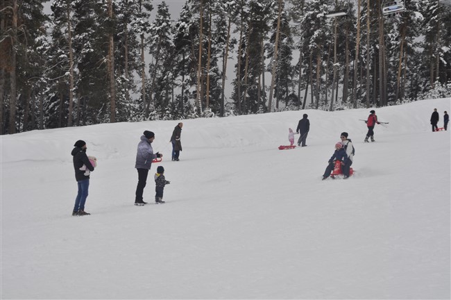 sarikamis-kayak-merkezi-yeni-sezona-“merhaba”-dedi-(4).jpg