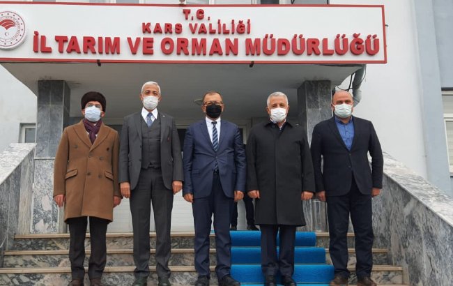 vekiller-kars-icin-her-zaman-imkan-olusturacak!-(1).jpg