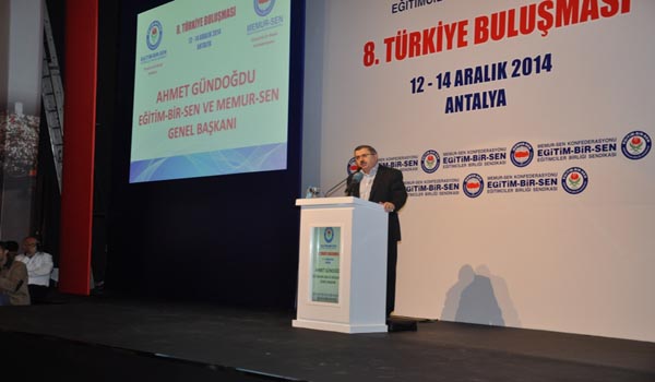 17.-milli-egitim-sûrasi'na-egitim--bir-sen-damga-vurdu-(3).jpg