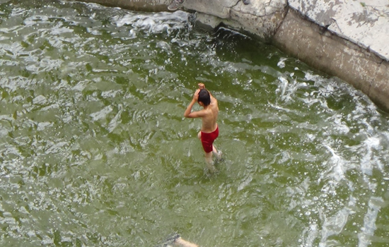 20140730aw156533_01.jpg
