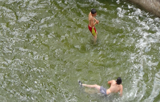 20140730aw156533_02.jpg