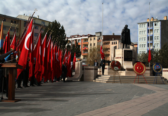 4.20131030123632..gif