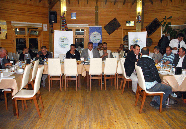 5.20130806171535..gif 5.20130806171535..gif