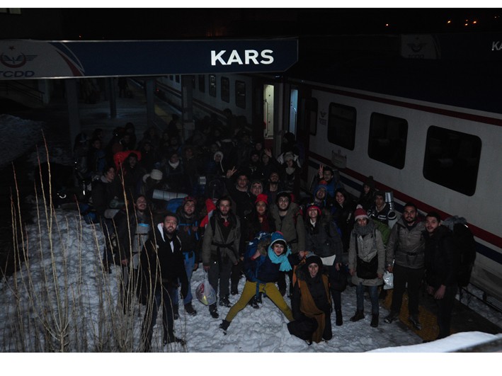 50-kisilik-gruba-belediye-kucak-acti-(5).jpg