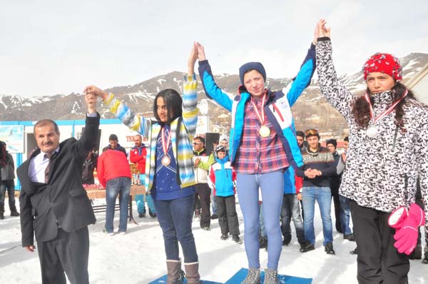 9.-gap-kis-oyunlari-sona-erdi-(5).jpg
