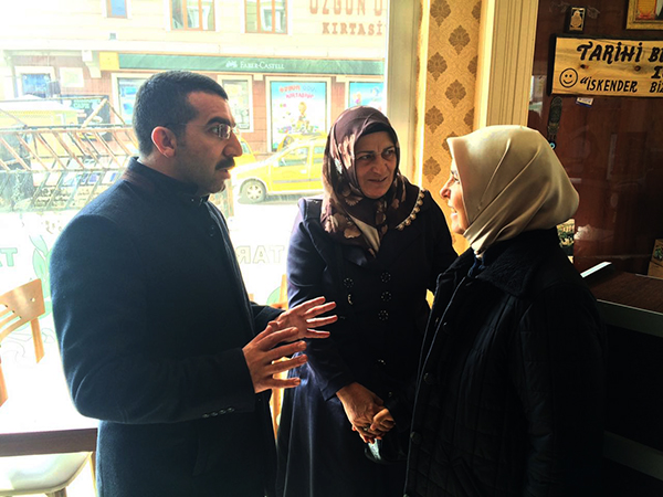 ak-parti’den-esnaf-ve-halk-ziyareti!-(4).jpg