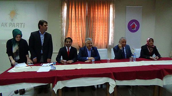 ak-parti,-sandik-gorevlileri-egitim-verdi!-(2).jpg