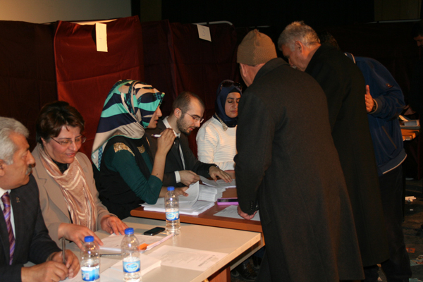 ak-parti-2.-kez-temayul'e-gitti!-(3).jpg