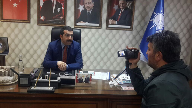 ak-parti-il-baskani-adem-calkin-kars-halkina-tesekkur-etti-(1).jpg
