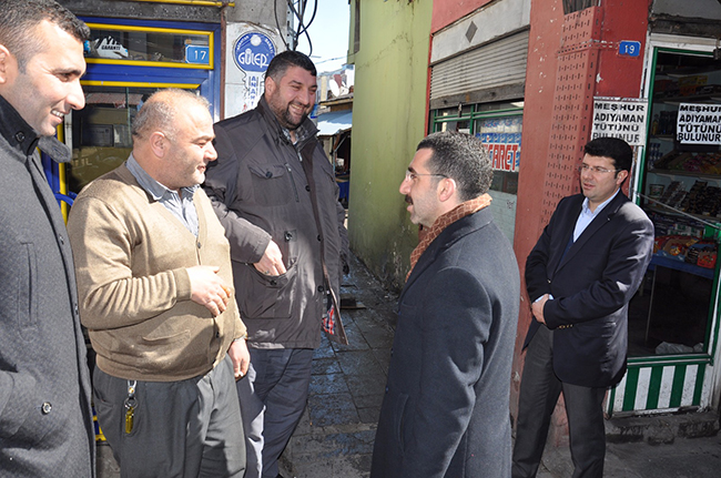 ak-parti-kars’ta-esnaf-ziyareti-duzenledi-(5).jpg