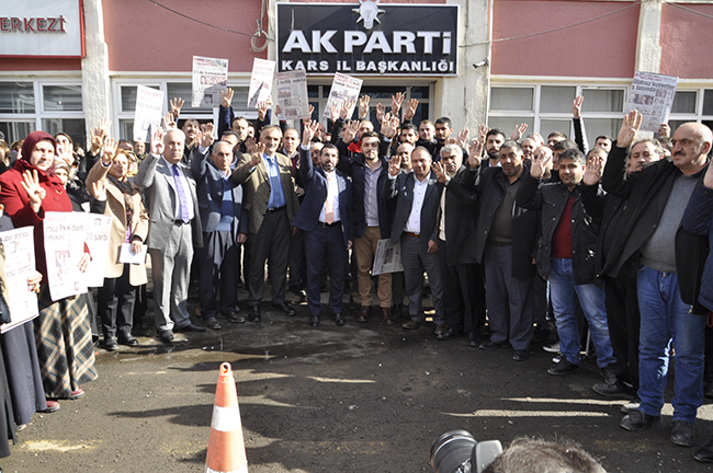 ak-parti-kars-il-baskani-adem-calkin,-darbeleri-kinadi-(4).jpg