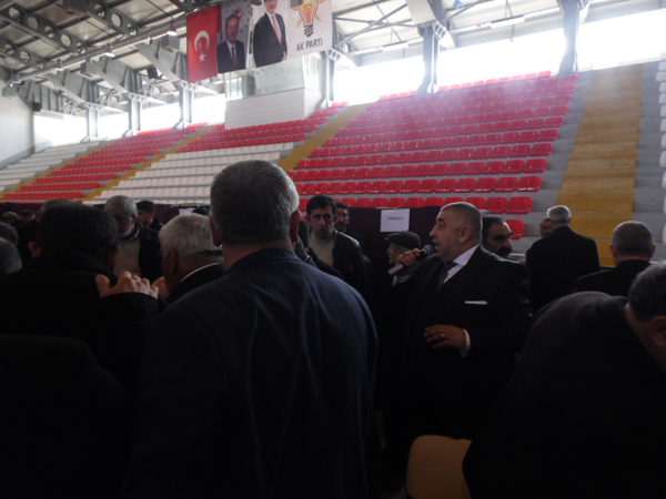 ak-parti-kars-il-baskanligi'nda-temayul-heyecani!-(10).jpg
