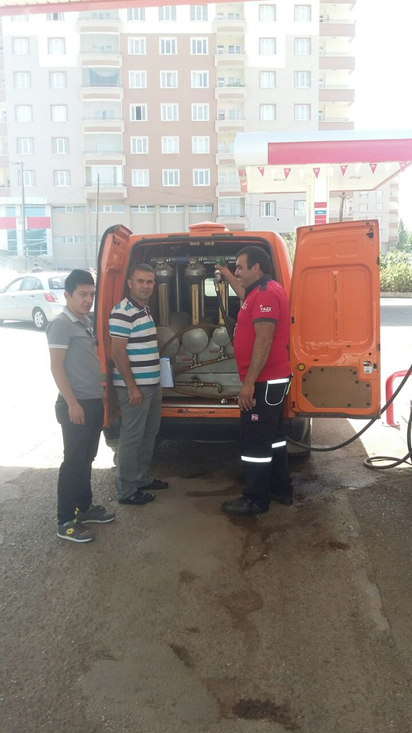 akaryakit-ve-lpg-otogaz-istasyonlarina-capraz-denetim-(2).jpg