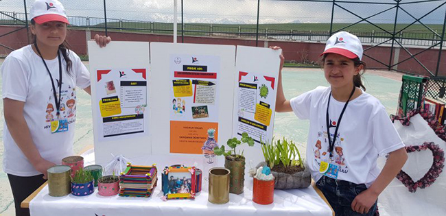 akoren-koy-okulunda-tubitak-4006-bilim-fuari-acildi-(5).jpg