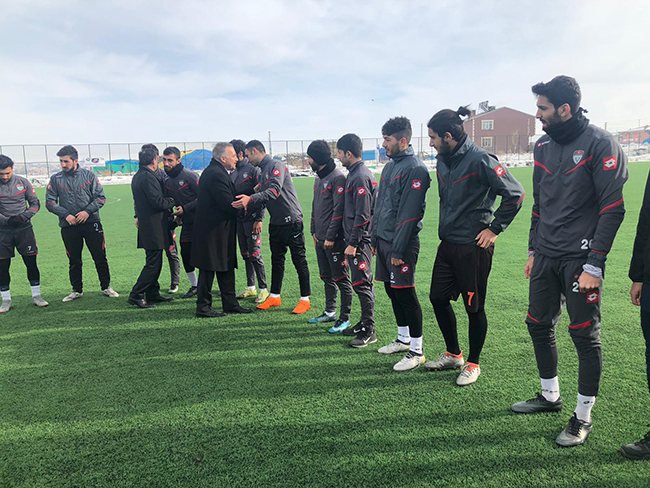 alibeyoglu,-karsspor’u-ziyaret-etti-(2).jpg