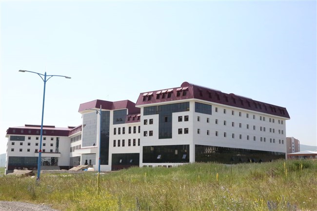 ardahan-universitesine-yeni-fakulte!-(2).jpg