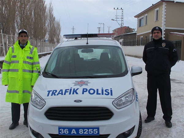 arpacaya-yeni-trafik-araci!-(1).jpg