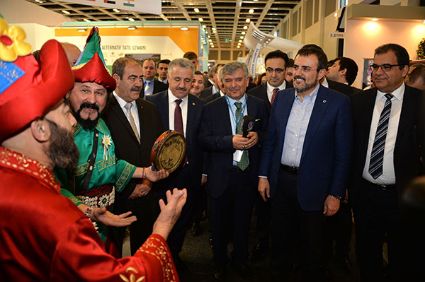 arslan,-bakan-unal-ve-kafkasya-turizm-ile-berlinde!-(6).jpg