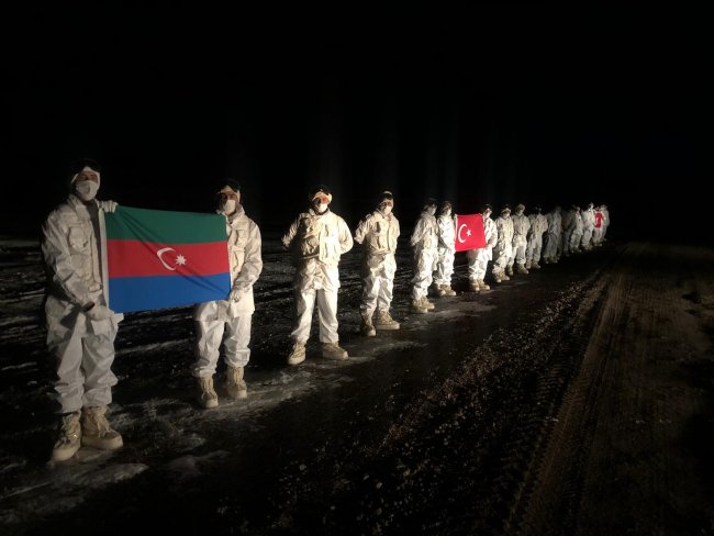azerbaycan-ordusu-“kis-tatbikati”-icin-karsa-geldi-(2).jpg