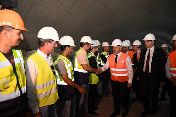 bakan-ahmet-arslan,-avrasya-tunelinin-gecis-ucreti-soyledi-(6).jpg
