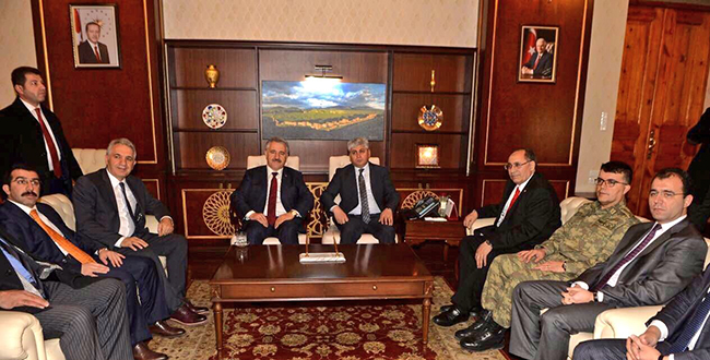 bakan-arslan,-kars’tan-birlik-ve-beraberlik-mesaji-verdi-(7).jpg