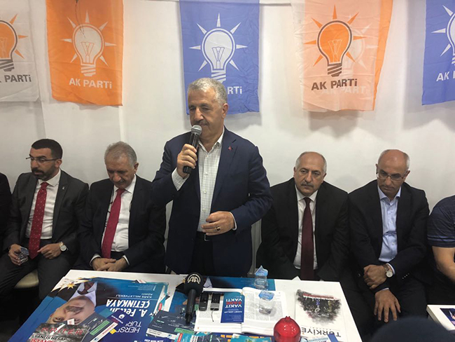 bakan-arslan,-muharrem-ince’ye-gondermede-bulundu-(5).jpg