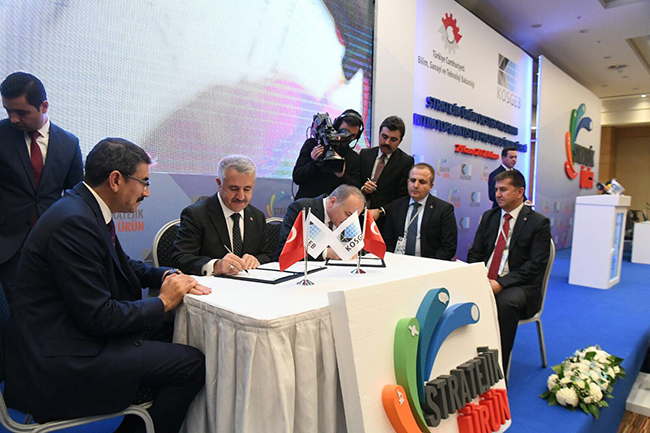 bakan-arslan,-stratejik-urun-destek-projesi-protokol-imza-toreni’ne-katildi-(4).jpg