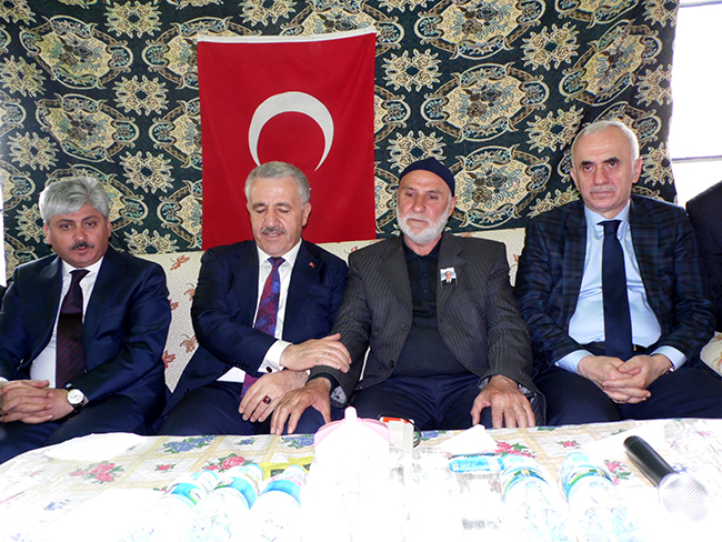 bakan-arslan-acimiz-buyuk-ama-tek-tesellimiz-var!-(1).jpg