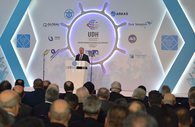 bakan-arslan-denizcilik-alaninda-uluslararasi-arenada-cok-onemli-bir-konumdayiz’’--(3).jpg