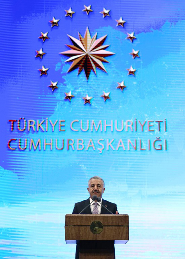 bakan-arslan-havacilikta-uluslararasi-arenada-soz-sahibiyiz-(4).jpg