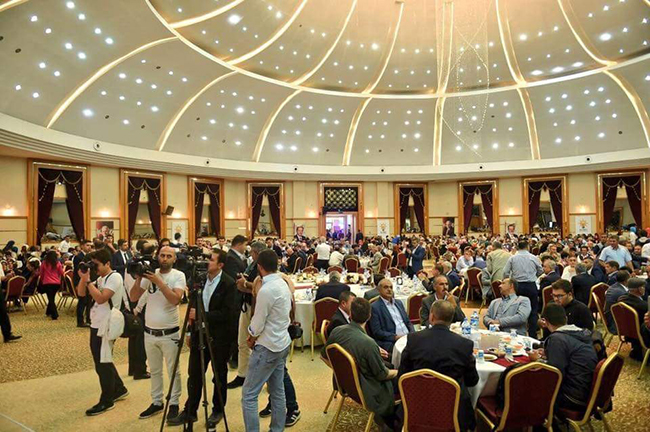 bakan-arslan-ve-tufenkci-malatyada-iftarini-acti-(4).jpg