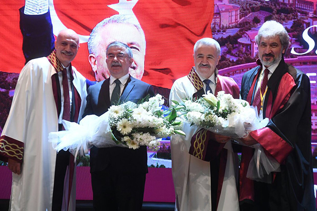 bakan-arslana-fahri-doktara-unvani-verildi-(3).jpg