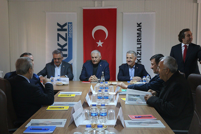 basbakan-yildirim,-bakan-arslandan-sunebeli-tuneli-insaatini-hakkinda-bildi-aldi--(4).jpg