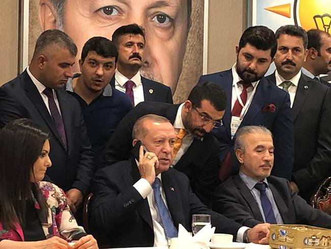 baskan-calkin-cumhurbaskani-erdogan’la-gorustu-(2).jpg