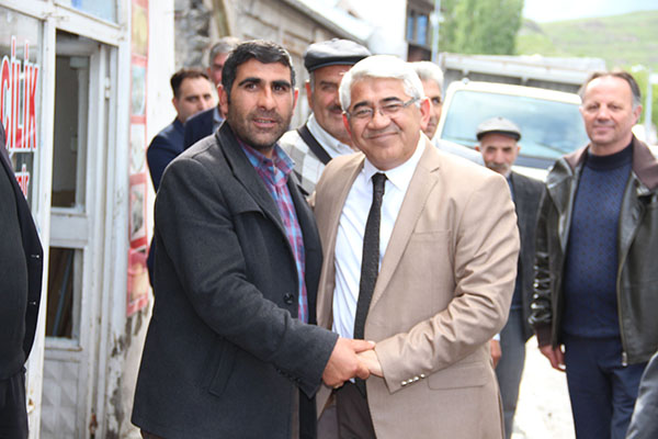 baskan-murtaza-karacanta,-esnafi-ziyaret-etti-(3).jpg