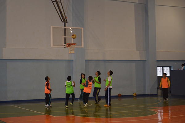 basketbol-turnuvasinda-centilmenlik-kazandi-(5)-001.jpg