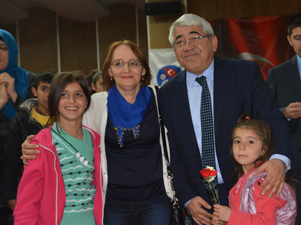 belediyeden-kadinlara-konser!-(1).jpg