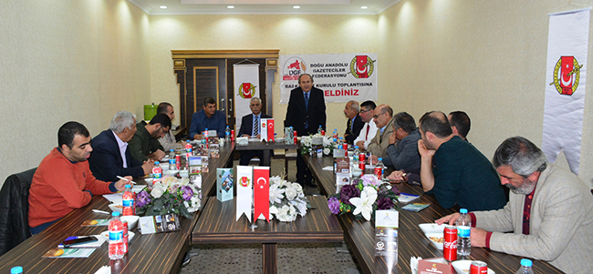 bolge-gazetecilerin-sorunlari-masaya-yatirildi-(2).jpg