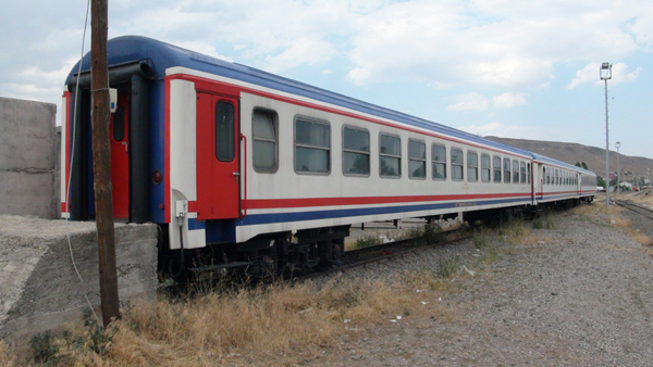 bombali-saldirinin-ardindan-kars’a-tren-seferleri-iptal-edildi-(6).jpg