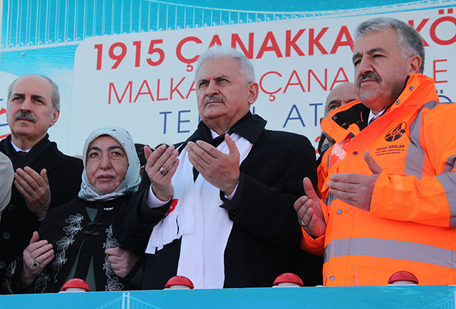 canakkale-1915-koprusunun-temeli-atildi--(3).jpg